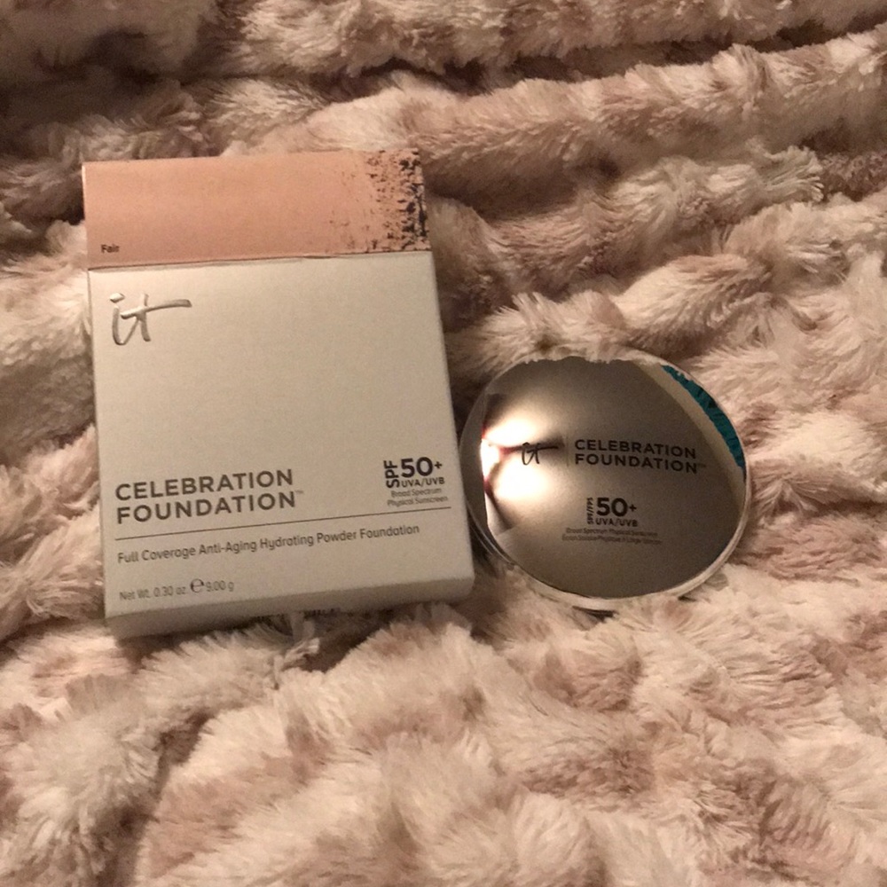 It Cosmetics Celebration Foundation in Fair